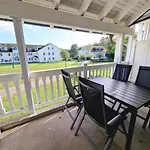 Klassik Appartement mit 1 Schlafzimmer und Balkon im Obergeschoss 019